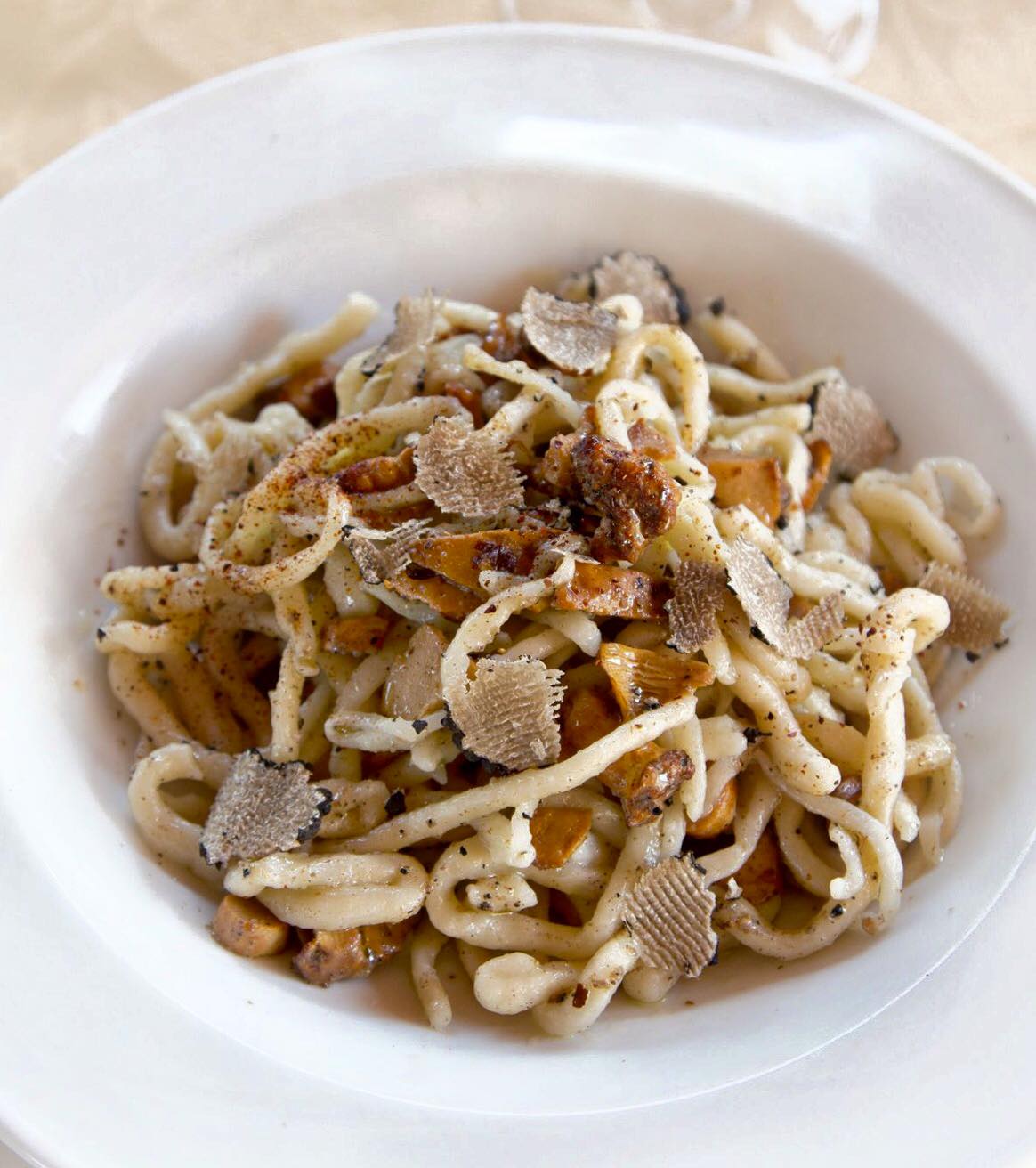 Fresh Tuber Aestivum image